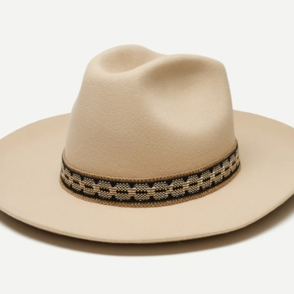 Host Pick! 🪽💞🪽Wyeth vintage style Cowboy hat